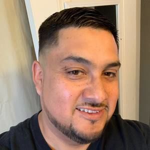 Meet your Posher, Aurelio